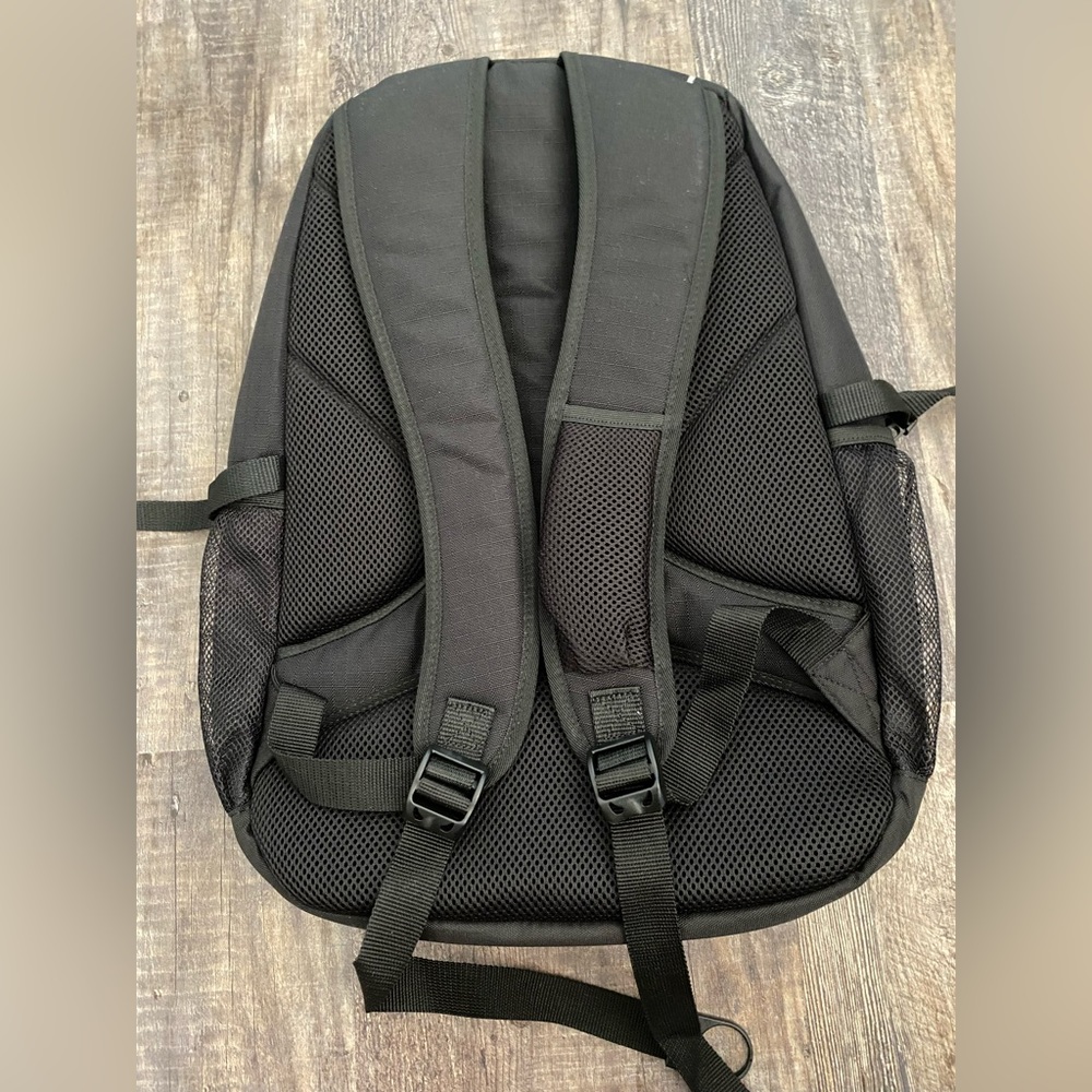BRAND NEW Backpack - Picture 2 of 13